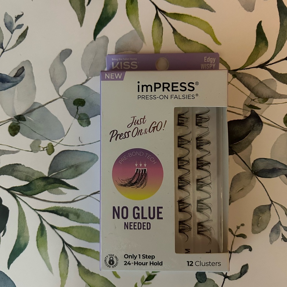 imPRESS Press-On Lash